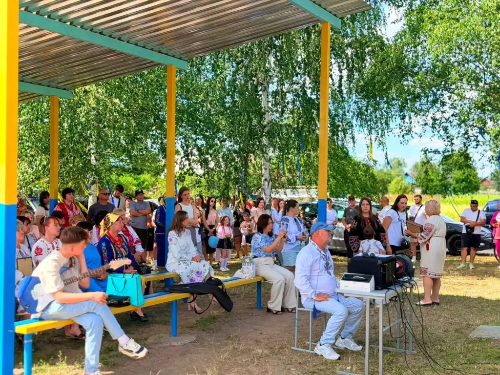Під час ярмарку збирають кошти для ЗСУ