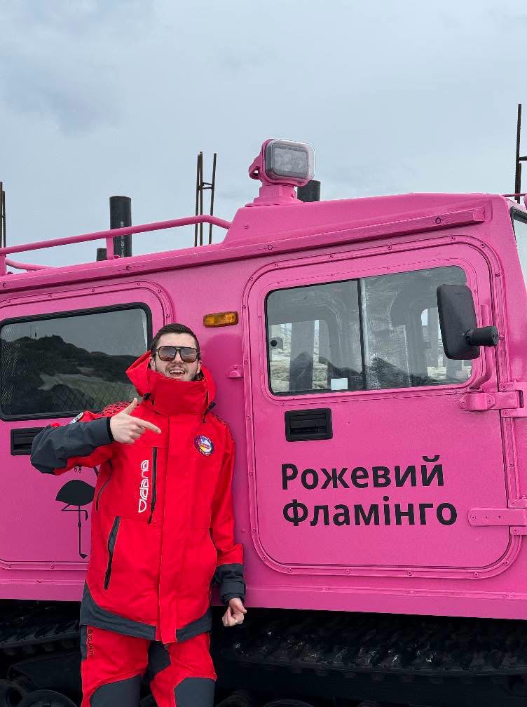 Біолог із Вараша працює в Антарктиці: Олег Горяінов